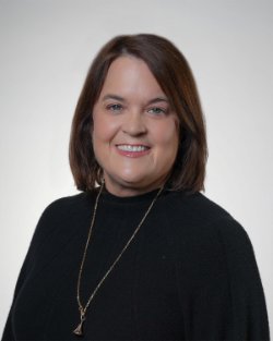 Headshot Image for Leigh Hayes